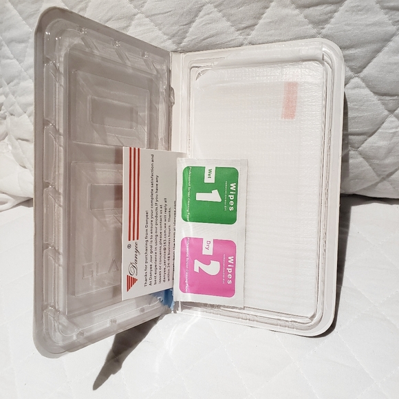 Samsung Galaxy 5S Premium Tempered Glass Screen Protector - Picture 3 of 3